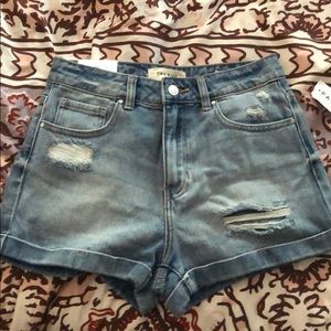 High waisted Denim Mom Shorts